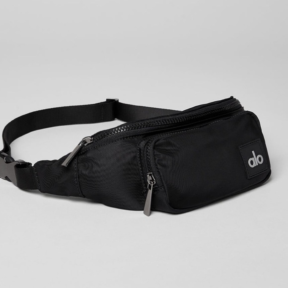 ALO Yoga Black Crossbody Bag - Picture 5 of 7
